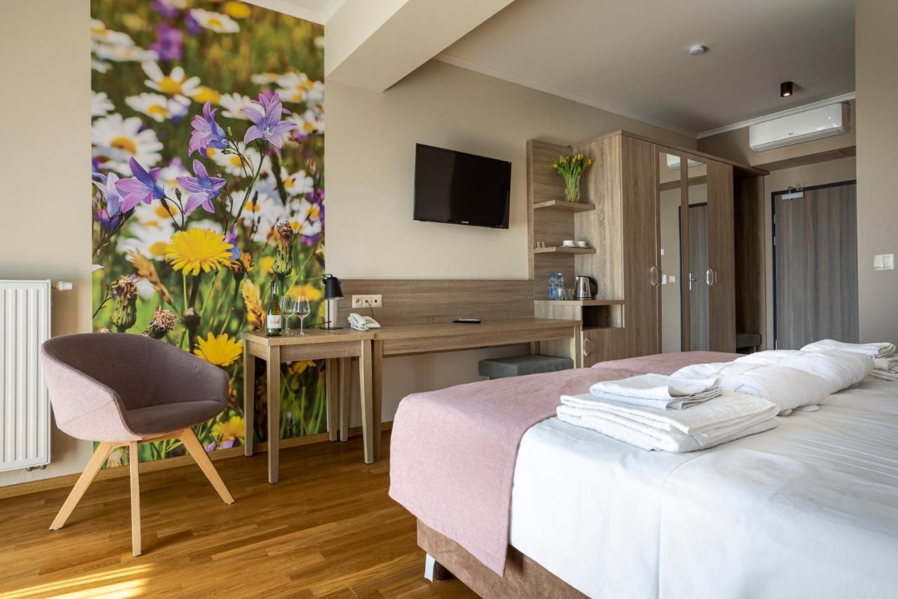 Terma Slowacki Resort Medical Spa Busko-Zdrój Exterior foto